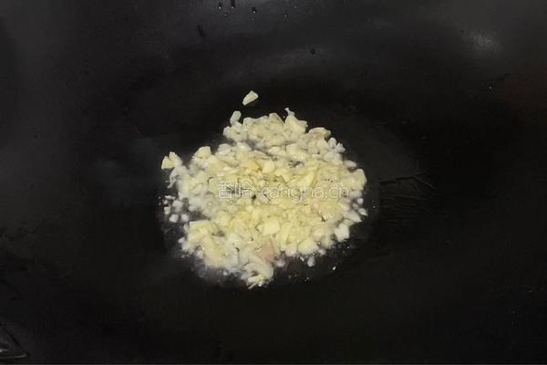 肉片炒上海青的做法图解2