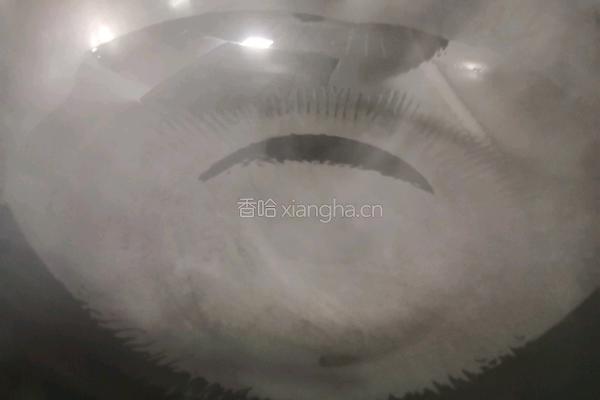 五花肉烧大白菜的做法图解2