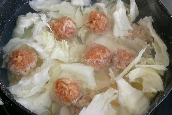 肉丸子鸡蛋热汤面的做法图解5