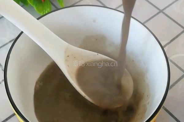 红枣核桃黑芝麻糊的做法图解4