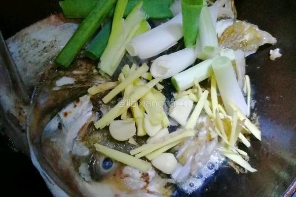 鱼头泡饼的做法图解9