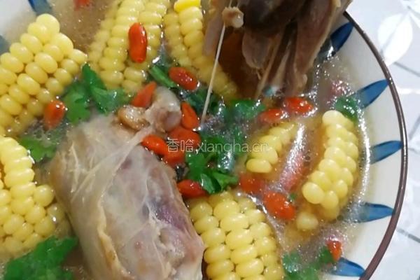 玉米段羊腿汤的做法图解7
