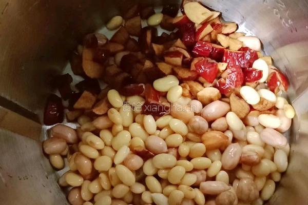 花生红枣豆浆的做法图解7