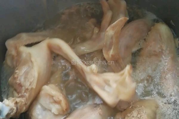 麻辣鸭货的做法图解2