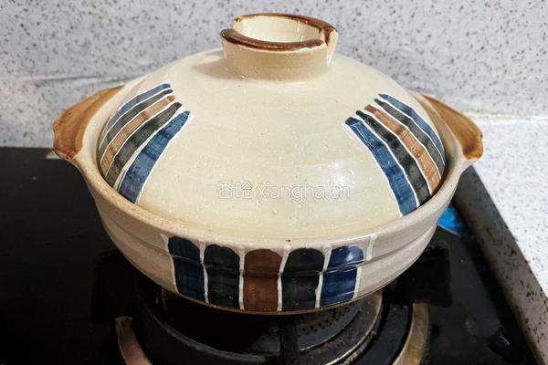 板栗排骨煲的做法图解13