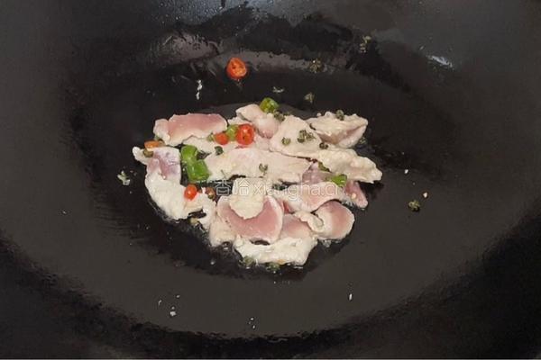肉片炒黄瓜的做法图解4
