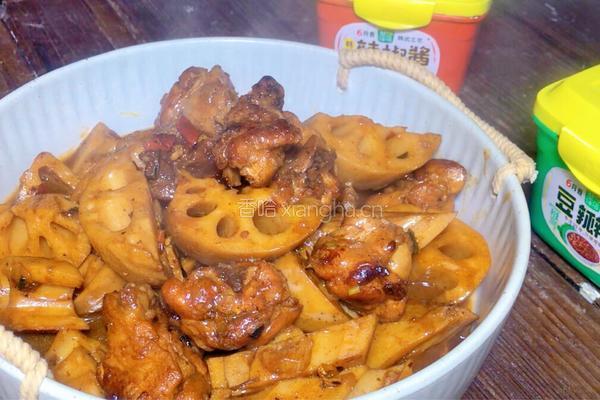 莲藕酱炖鸡腿肉的做法图解14