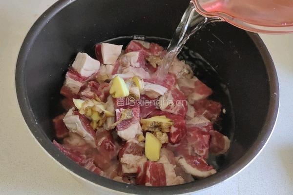 咖喱牛肉炖土豆的做法图解4