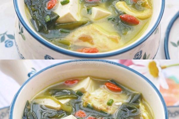 裙带菜豆腐汤的做法图解3
