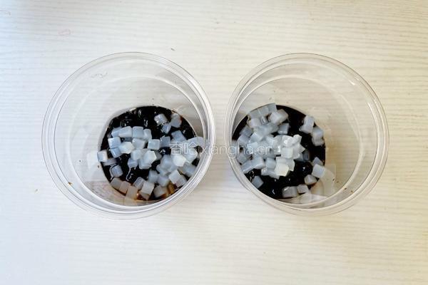 红糖姜枣奶茶的做法图解11