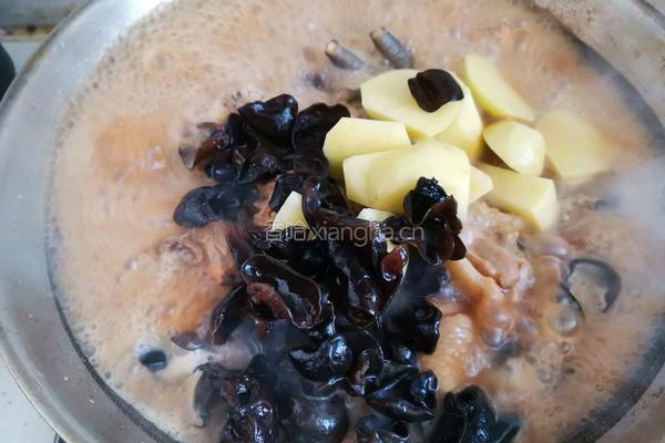 酱香土豆鸡块的做法图解10