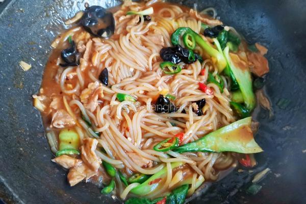 辣炒米线的做法图解13