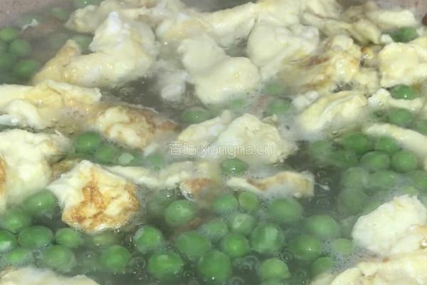 豌豆鸡蛋汤面的做法图解7