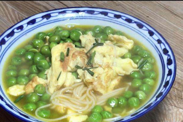 豌豆鸡蛋汤面的做法图解11
