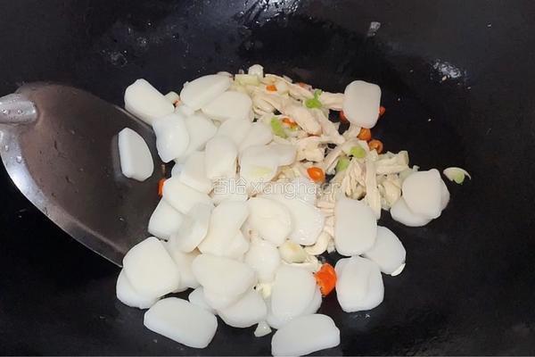 鸡肉丝炒年糕的做法图解4