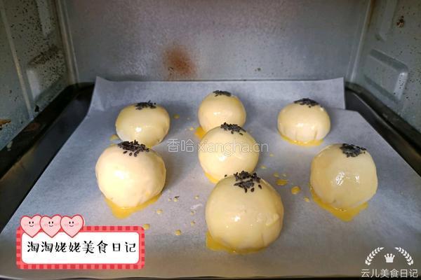 蛋黄酥的做法图解11
