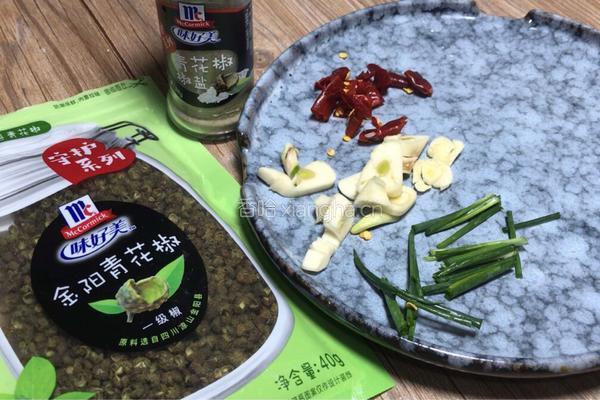 麻辣白菜的做法图解2