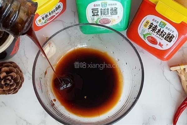 酱焖饺子的做法图解3