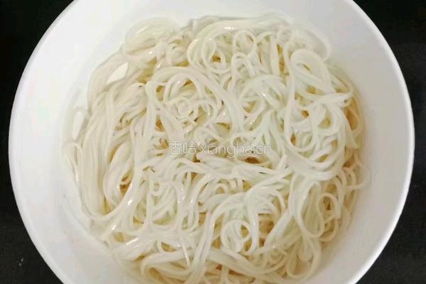 香菇肉酱拌面的做法图解5