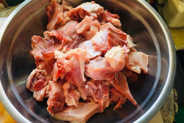 土豆烧仔鸭的做法图解2