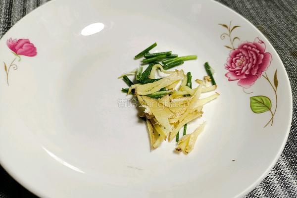 酱肉拌面的做法图解2