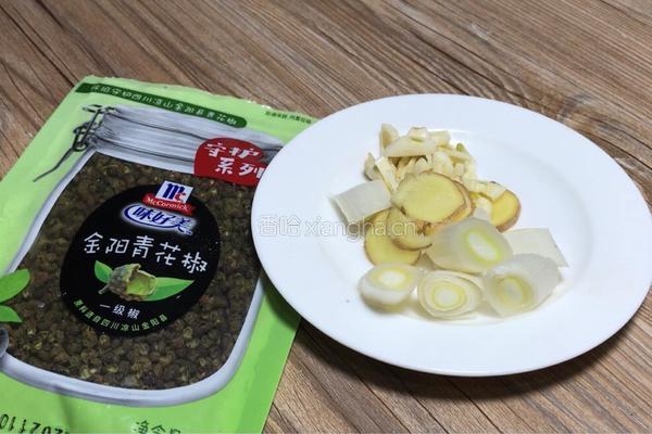 鲜虾豆腐煲的做法图解5