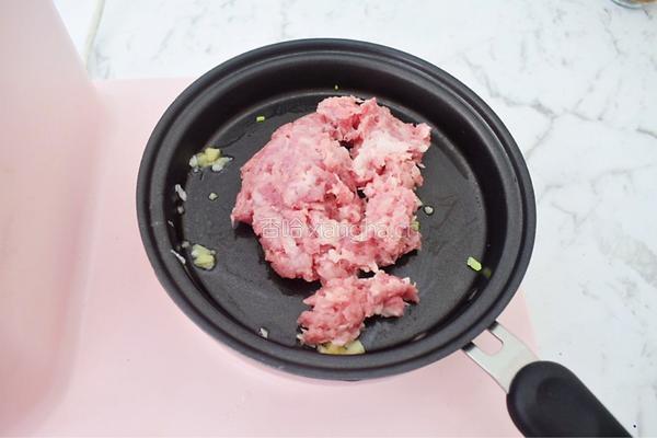 香菇肉酱拌面的做法图解5