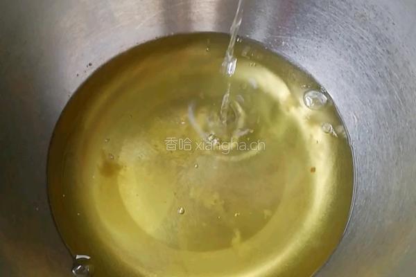 草莓炸弹的做法图解4