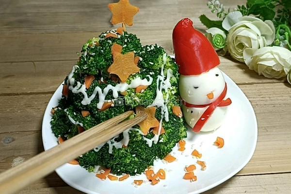 西兰花土豆泥圣诞树的做法图解11