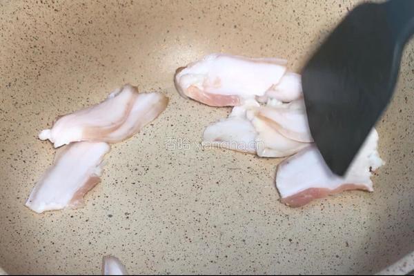 洋葱平菇炒肉的做法图解4