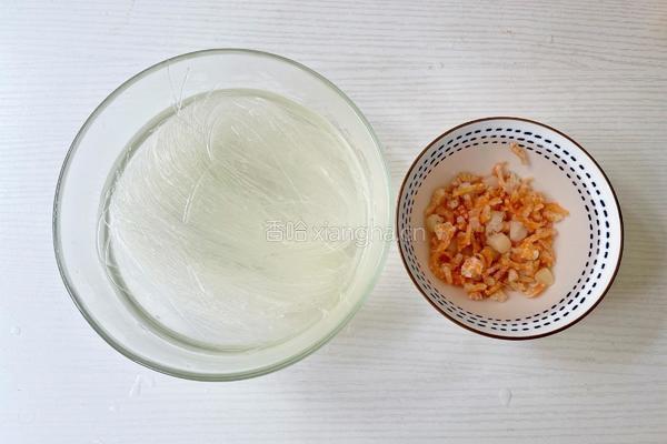 虾米粉丝煲的做法图解2
