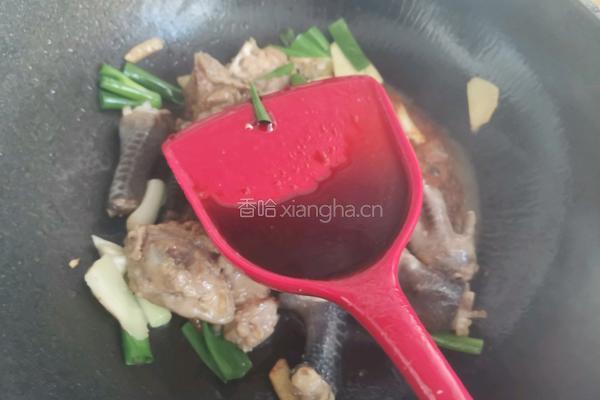 豆角焖花卷的做法图解8