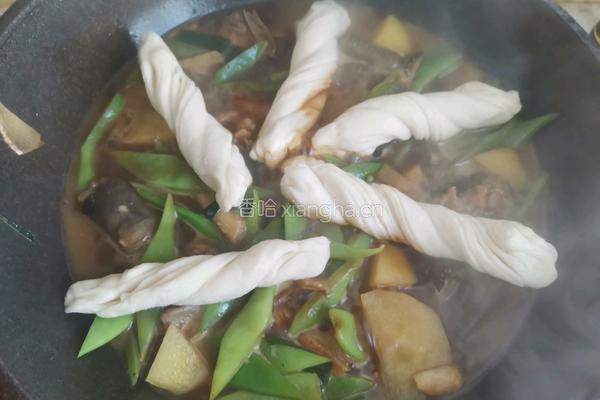 豆角焖花卷的做法图解13