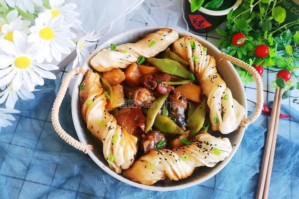 豆角焖花卷的做法图解16