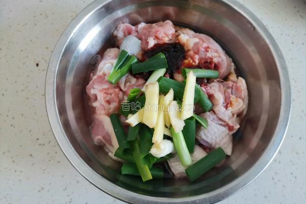 香菇蒸滑鸡的做法图解4