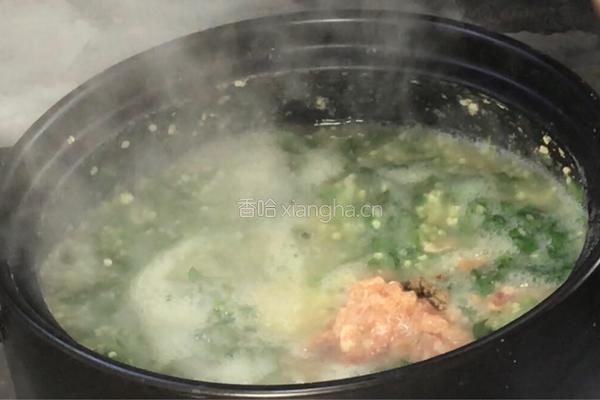 茼蒿肉末小米粥的做法图解7