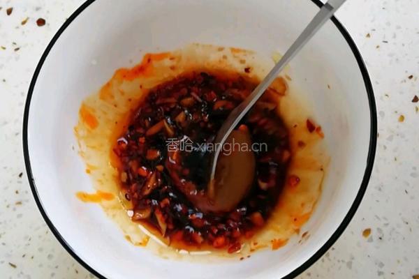 麻酱菠菜的做法图解3