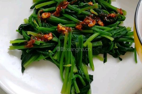 麻酱菠菜的做法图解4