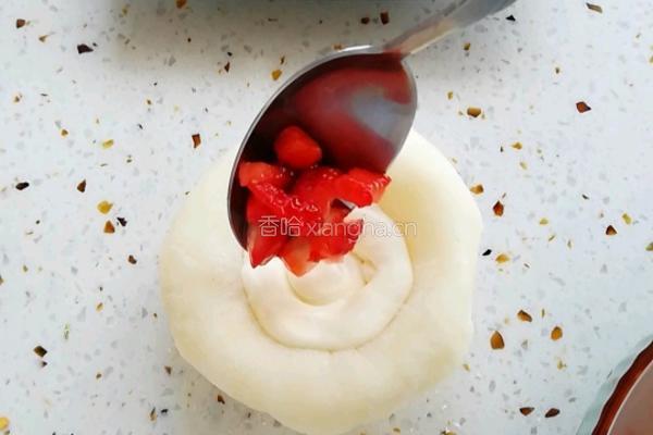 草莓大福 小雪人的做法图解2