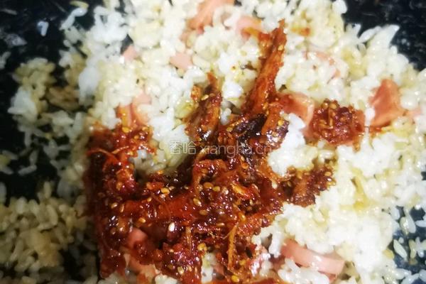 牛板筋炒饭的做法图解7