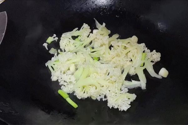 茄汁花菜的做法图解6
