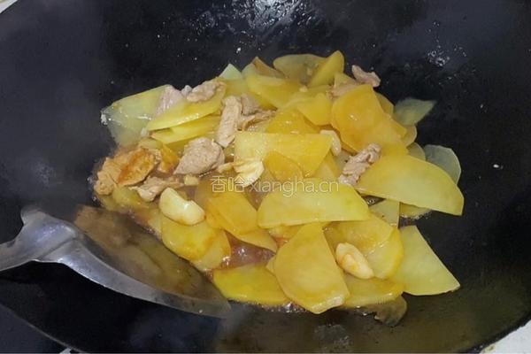 红烧土豆片的做法图解7