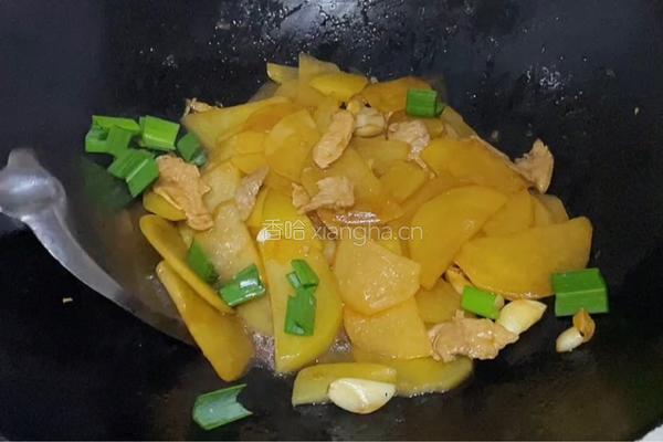 红烧土豆片的做法图解9