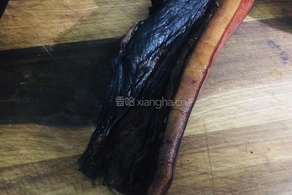 酱油肉蒸南瓜的做法图解1