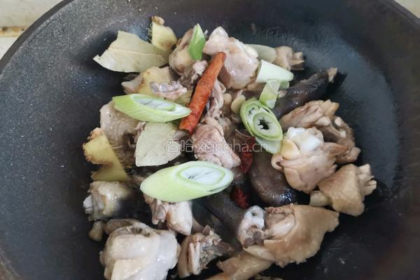 山药焖鸡的做法图解6