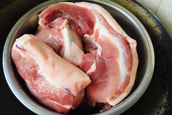 最简版麻辣香肠的做法图解1