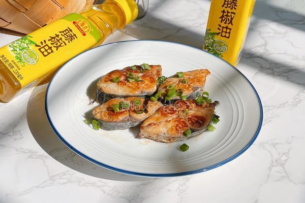 香煎马鲛鱼的做法图解11