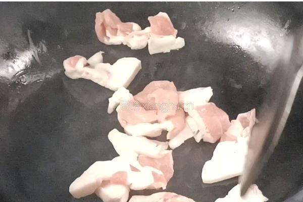 口蘑豆腐炖白菜的做法图解5