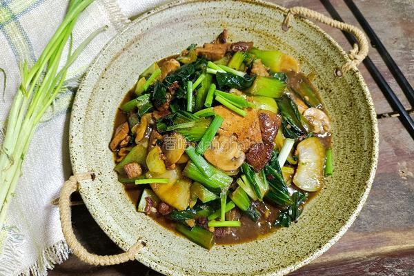 口蘑豆腐炖白菜的做法图解15