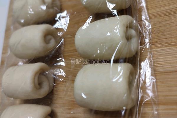 蛋黄酥的做法图解11